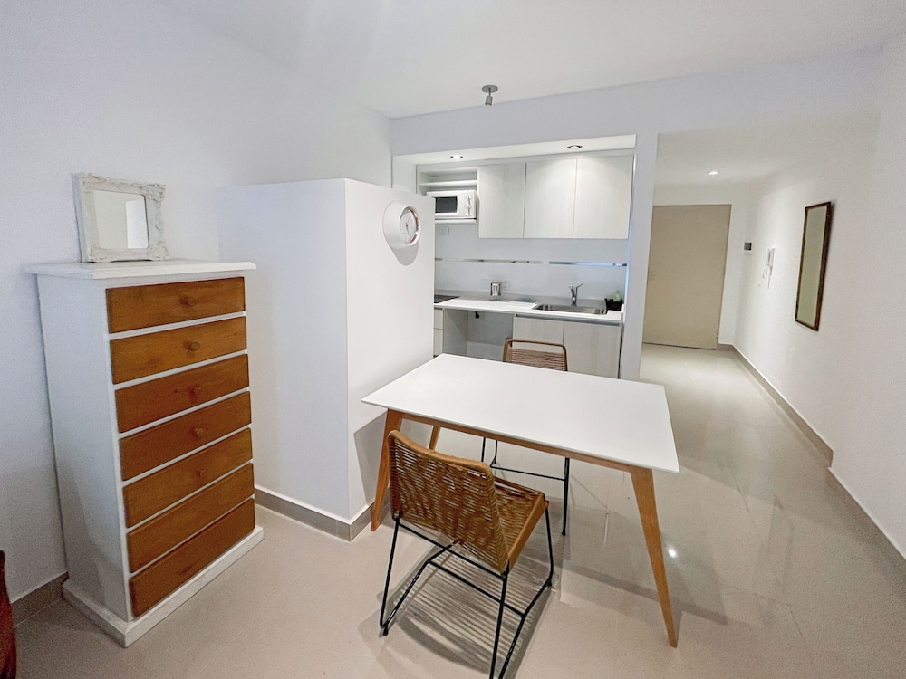 Ayres Suites Moreno