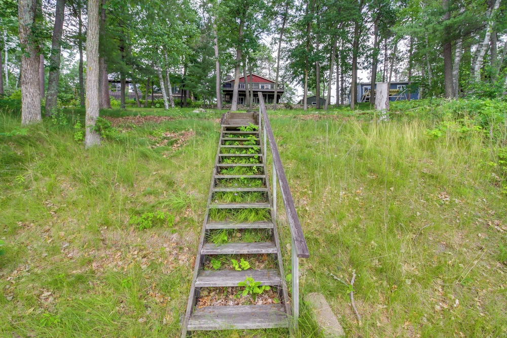 2 Mi to Marina: Family Home on Sibley Lake!