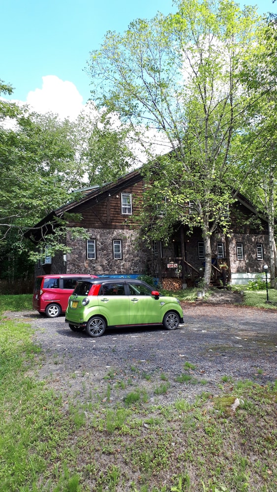 Pension & Restaurant Bistare Kana