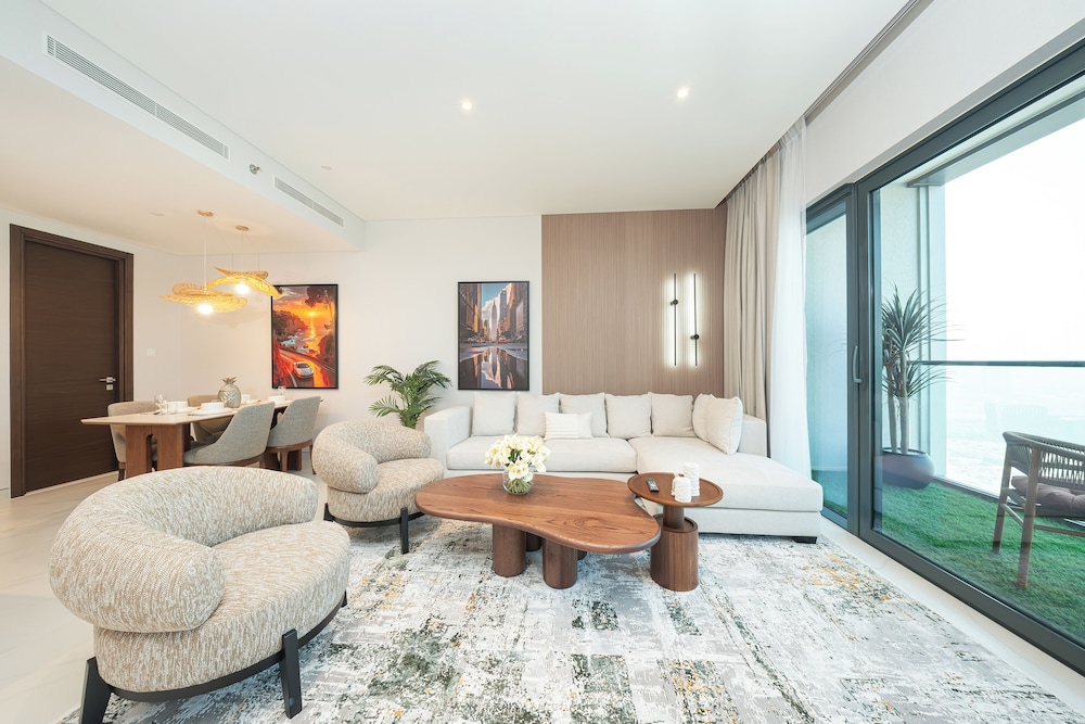 PVH - Stunning 2BR - Creek Vistas Grande