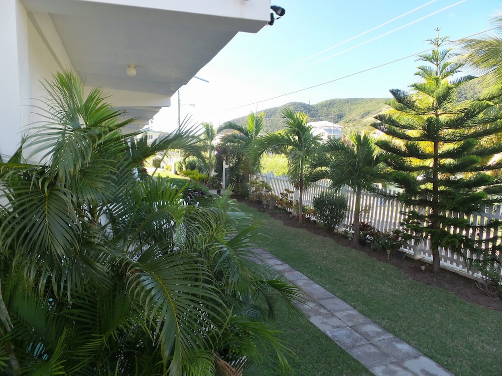 CoCo Rose Guesthouse