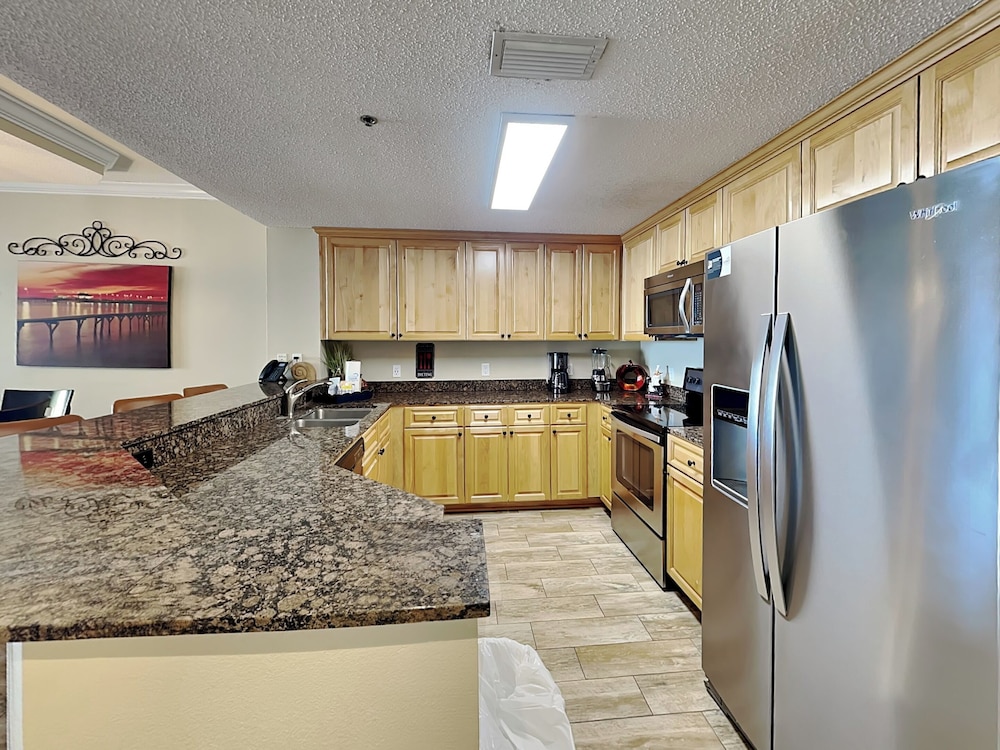 The Beach Club - Avalon #1604 by Southern Vacation Rentals