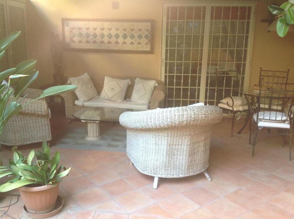 Talenti House
