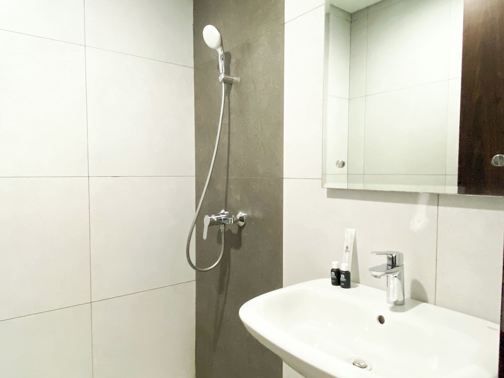 Wooden Touch Studio At Lrt City Bekasi Apartment