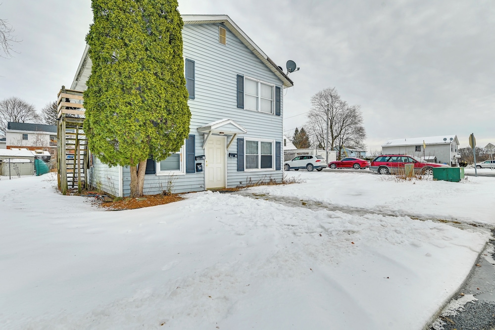 Near Hospitals: Home w/ Yard in Albany!