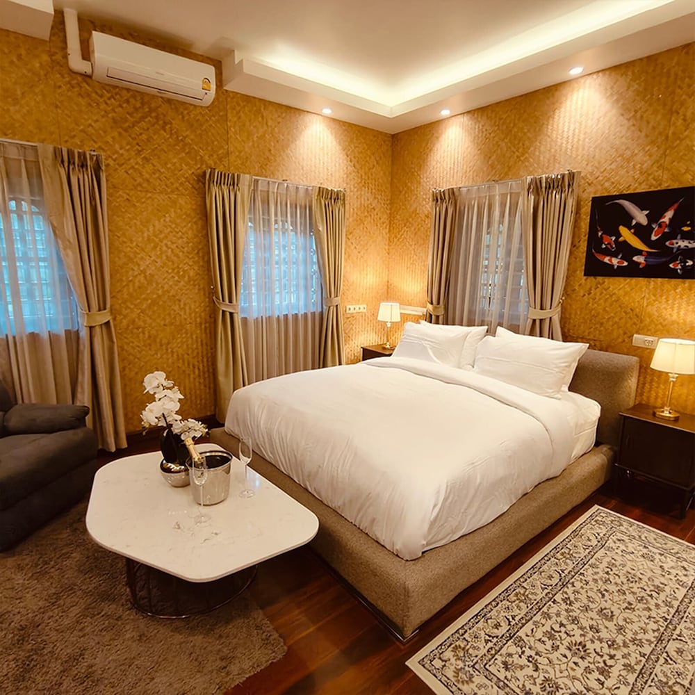 Varaya Resort
