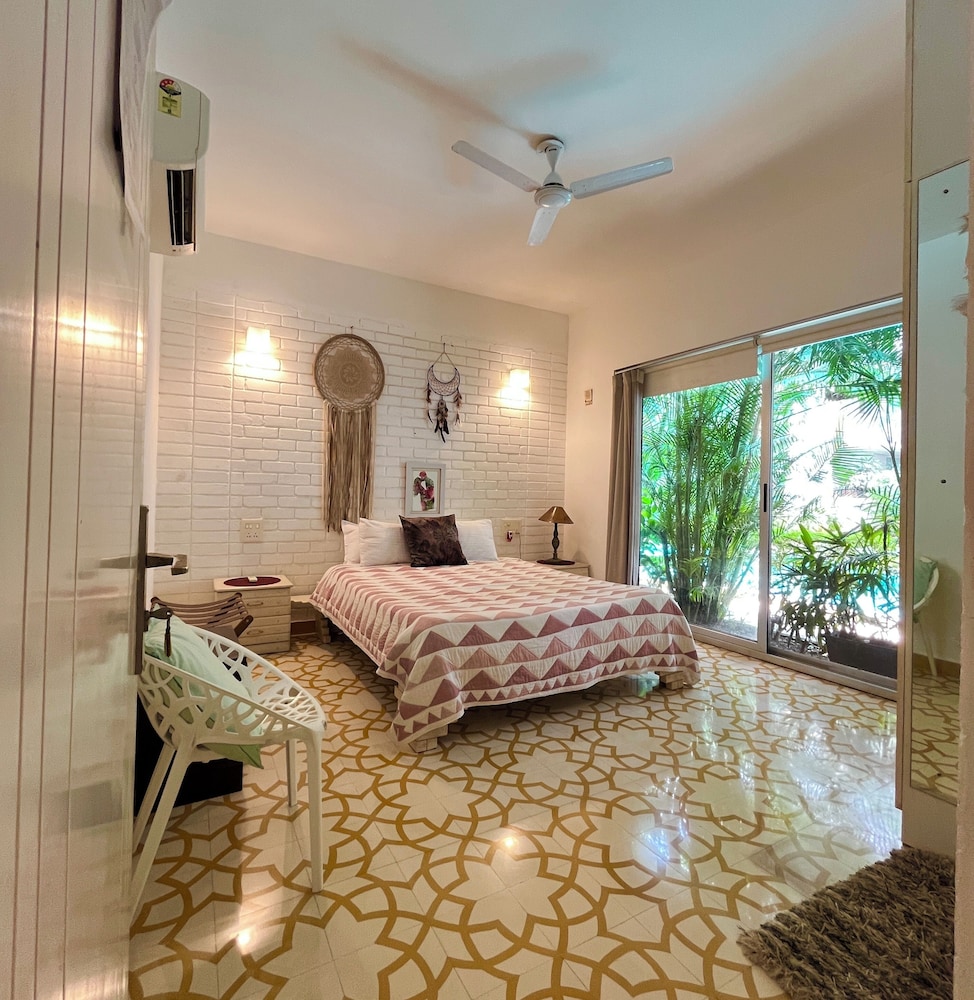 Siboney House by evaddo