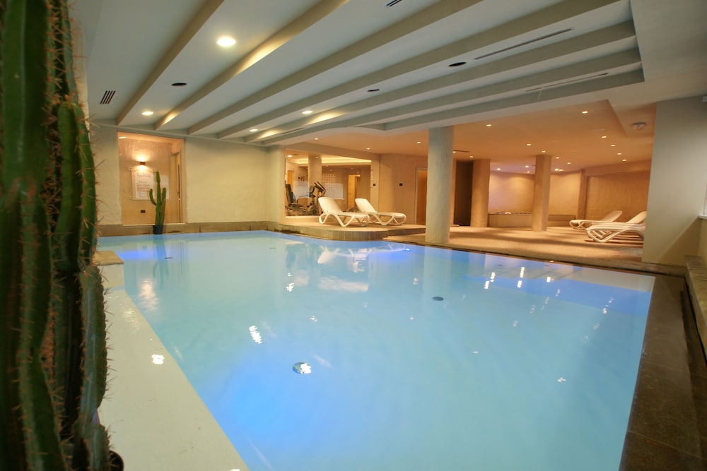 Adler Family & Wellness Clubresidence