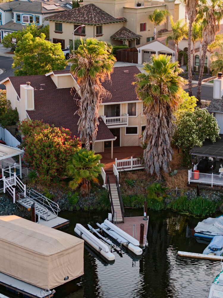 Waterfront Elegance