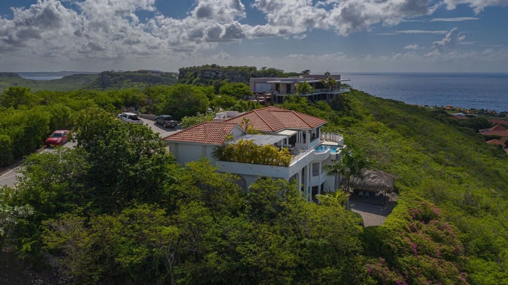 Shoreline Harmony at Villa Solana