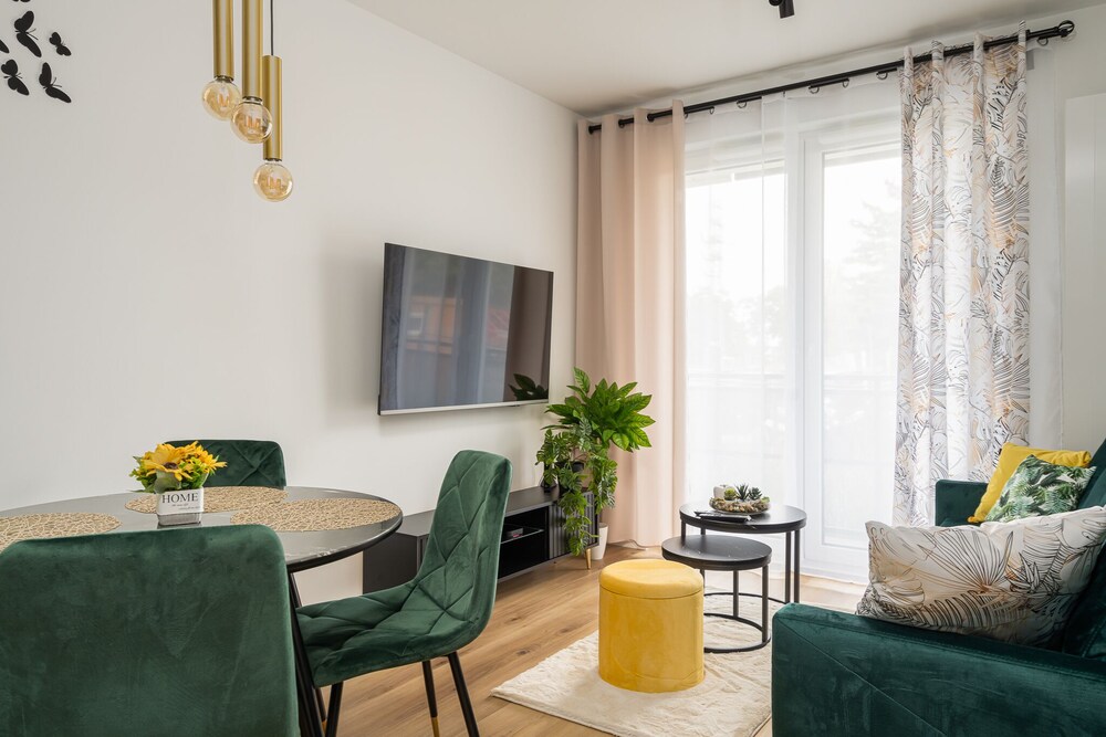 RentPlanet - Apartament Długa view 4