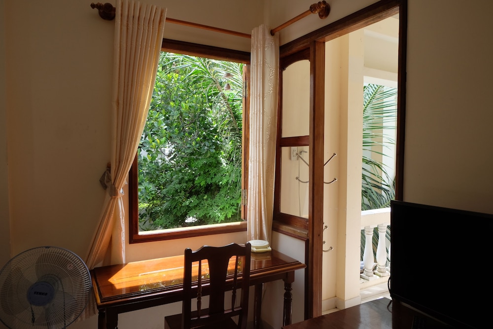 Moon House Nha Trang
