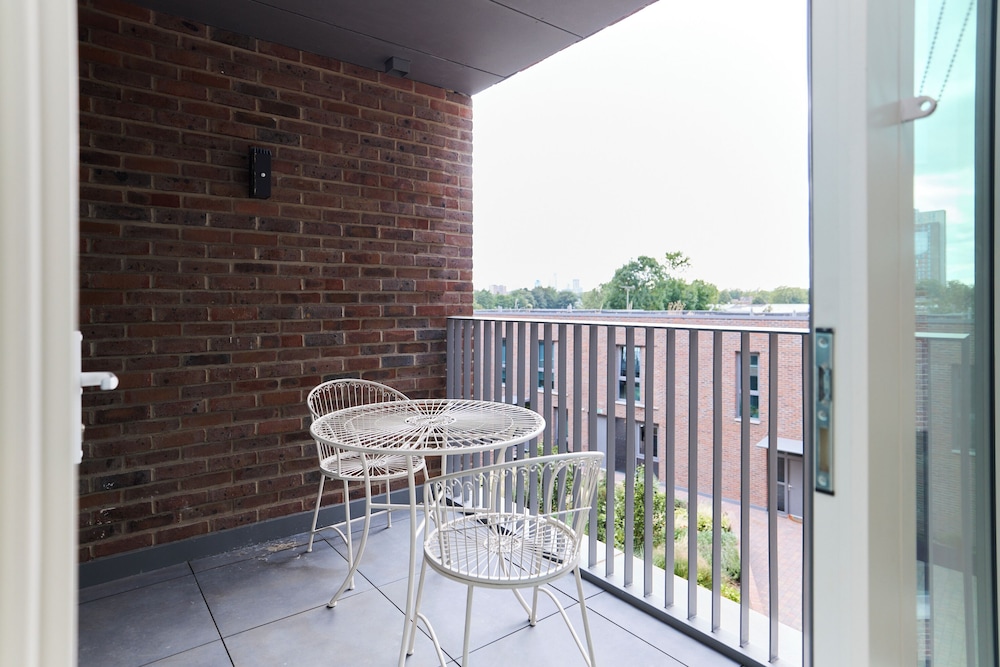 The Tottenham Place - Stylish 1bdr Flat With Balcony