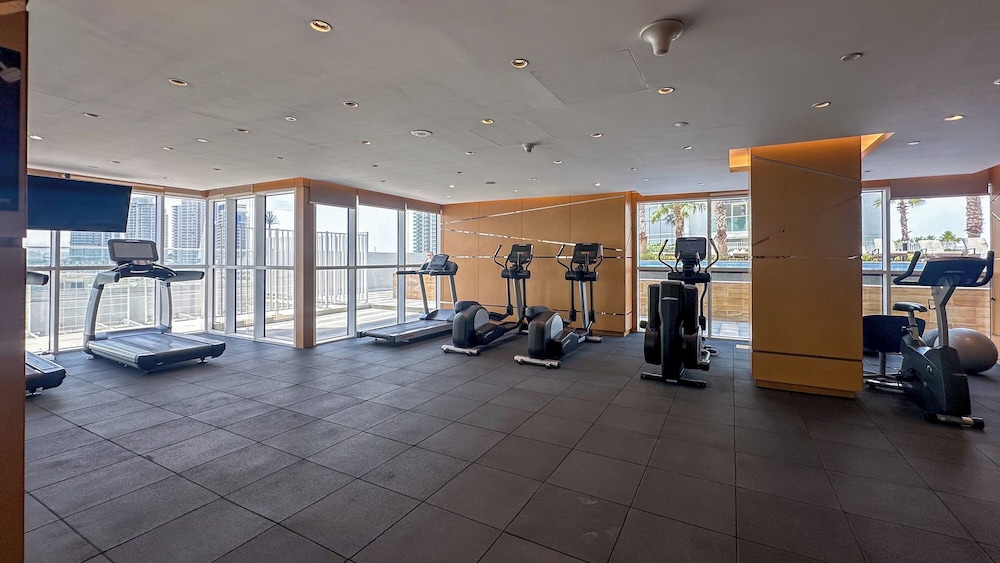 Maison Privee - Stylish Studio w/ Top Facilities in Damac Hills