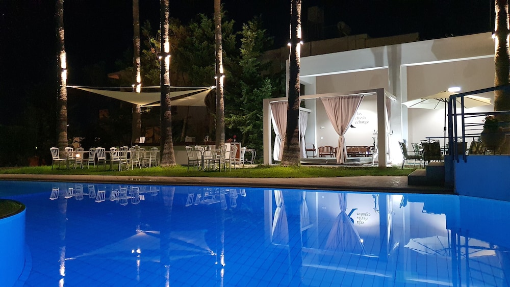 Elizabeth Suites