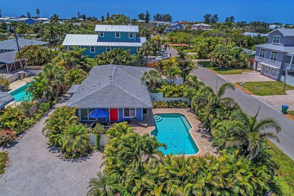 Salt Air East managed by Beach Retreats view 2