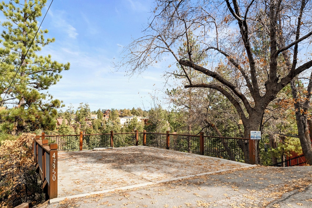 Joebellarue Home