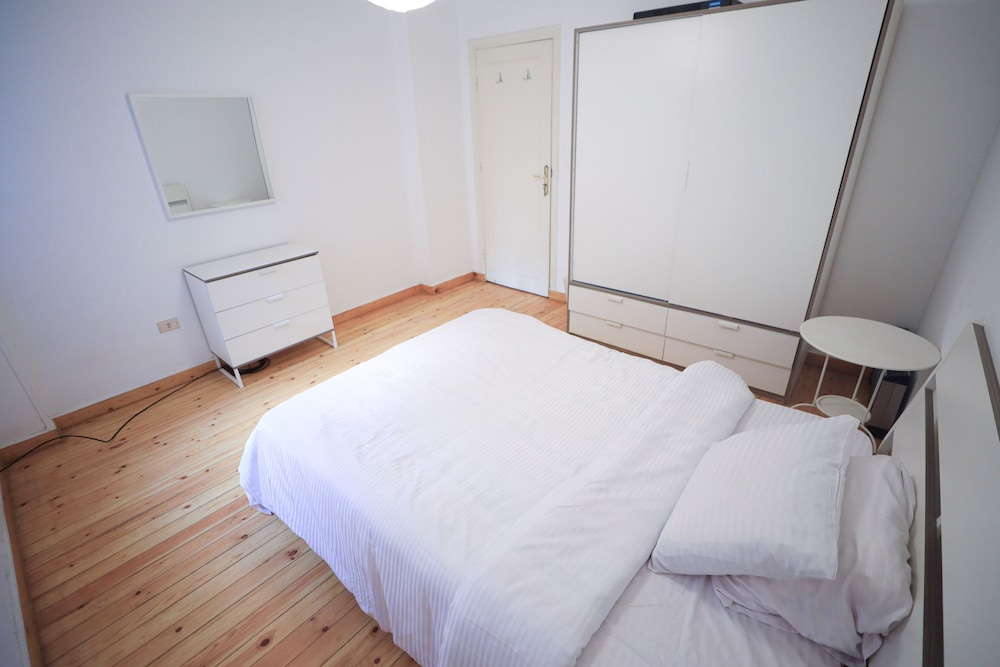 Ivory Petal Bliss 2BR Apt