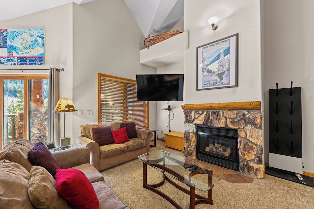Hidden River Lodge #5967