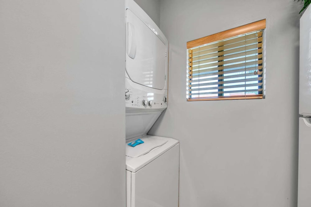 Edgewater Golf Villa 956