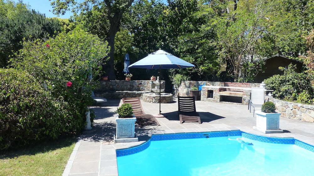 Alphen Lodge Constantia