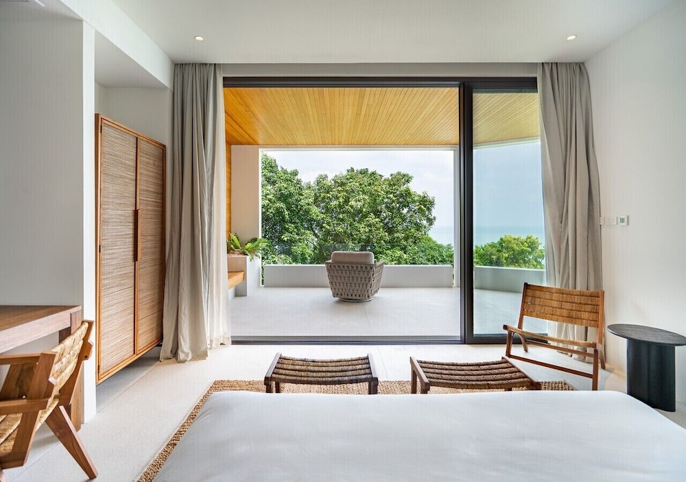 Cape Azure Resort Samui by Thalsea