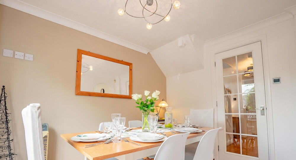 Host Stay Pirie Avenue