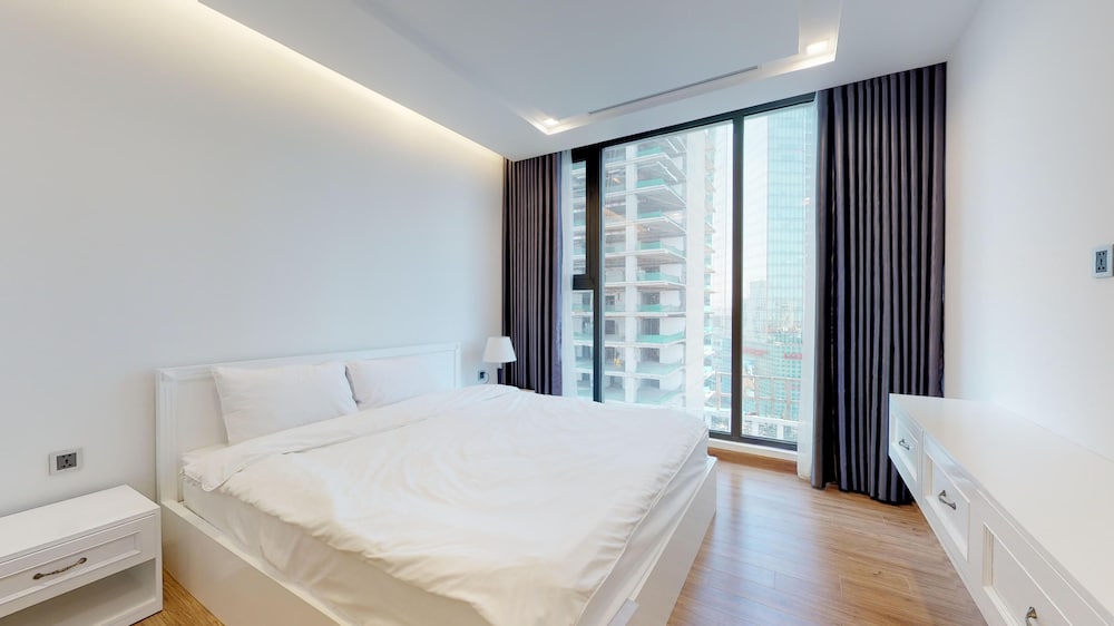 Feria Home - Vinhomes Metropolis Lieu Giai