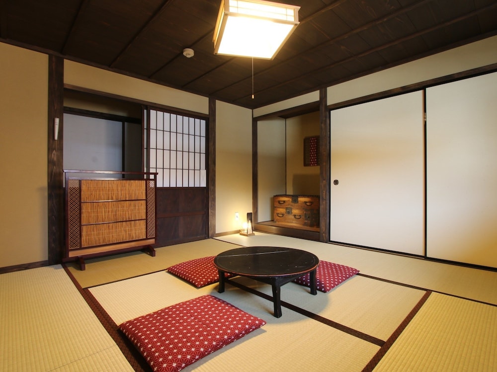 GUESTHOUSE YANAGIYA - Hostel