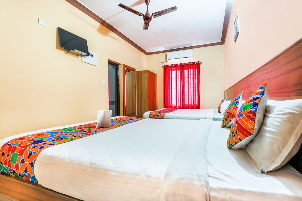 FabHotel City Comforts Inn