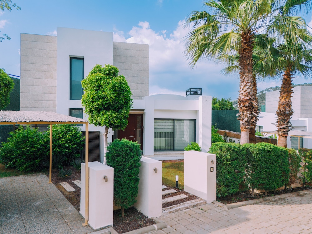 Alya Sierra Bodrum view 2
