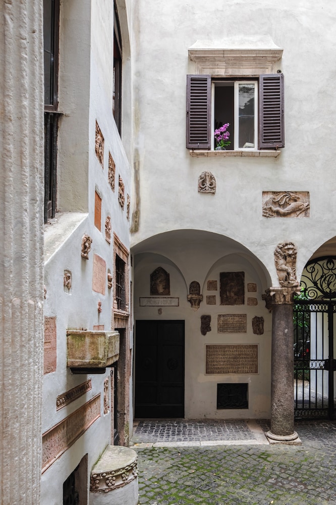 Your Suite Rome