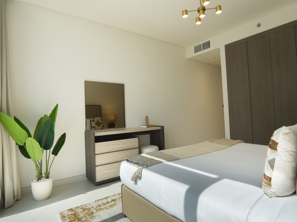 Easygo- Luxury 2bdr With Lagoon Access