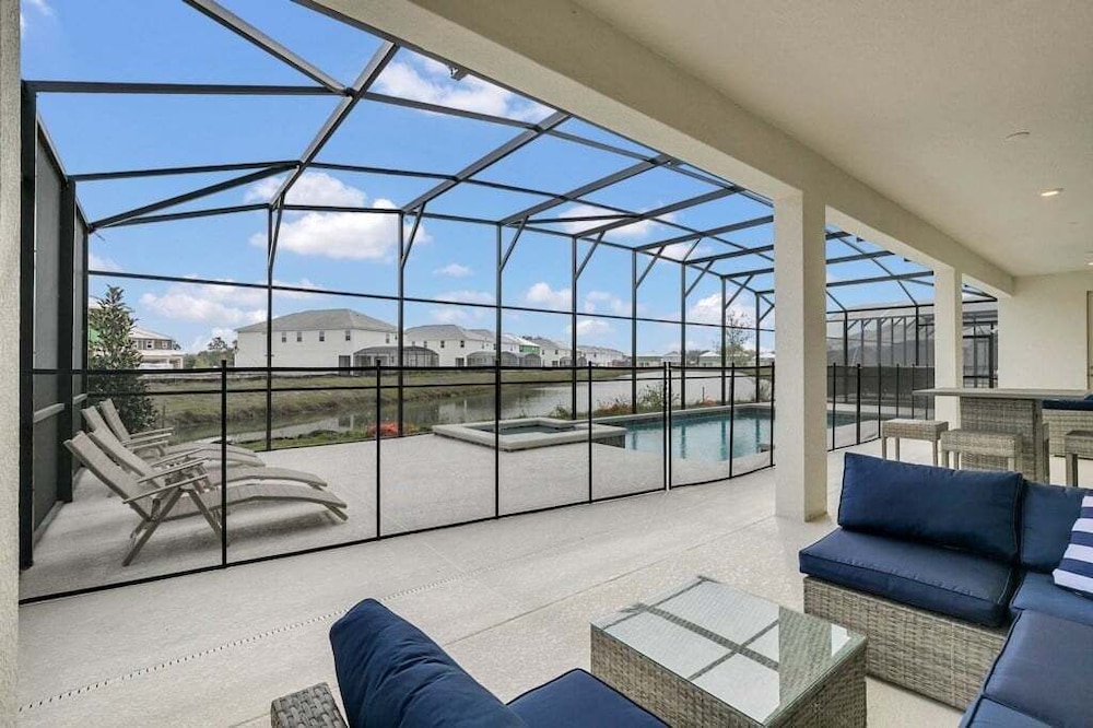 Everyone Can Come So Much Space Pool Home! 15 Bedroom Villa