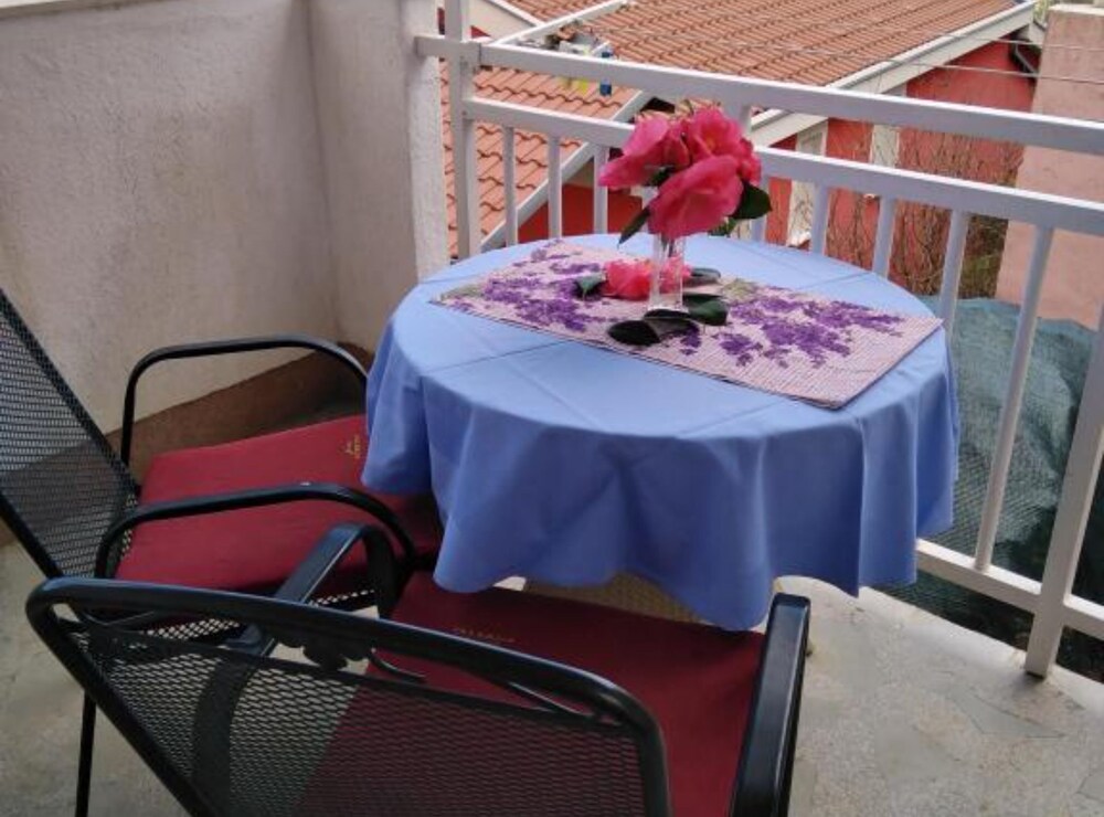 Apartmani Lucija