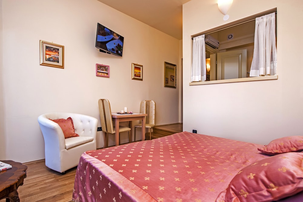 Studios Antica Porta Sul Mar