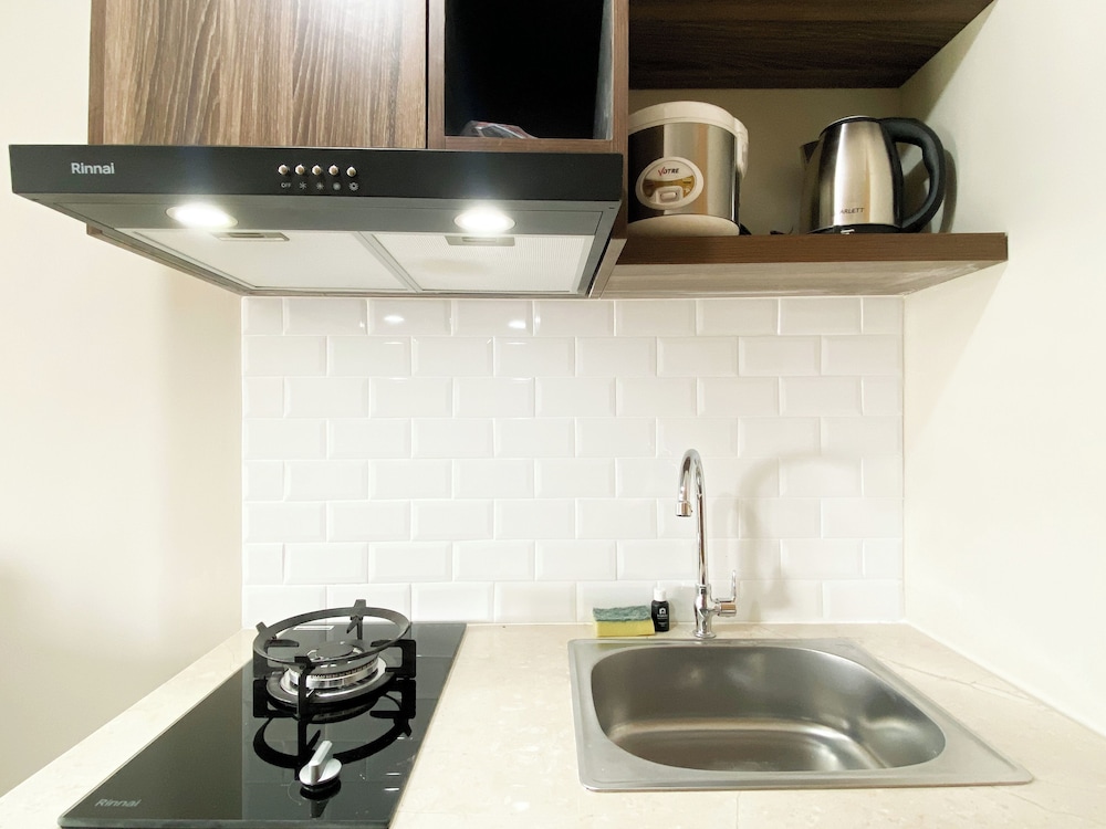 Simply Look Studio at LRT City Jatibening Apartment