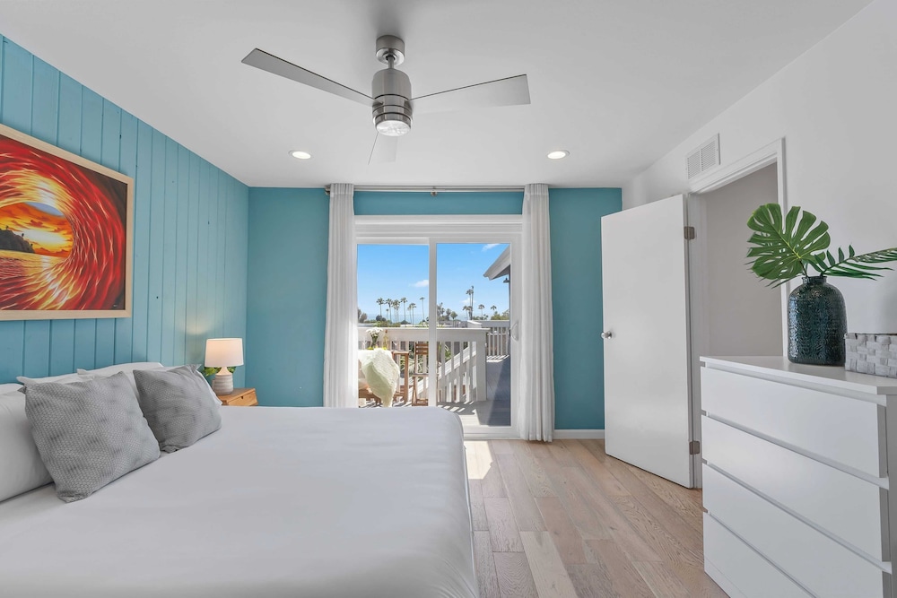 Modern San Clemente Duplex 2 Units w/ Ocean Views, Walk to Trestles Beach
