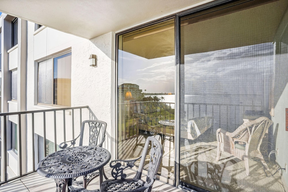 Bahia Del Mar 1 501