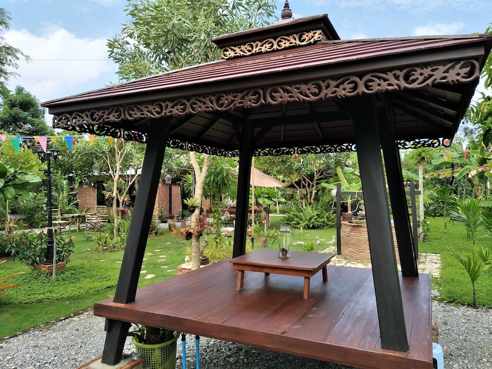 Baannok Plaina Homestay