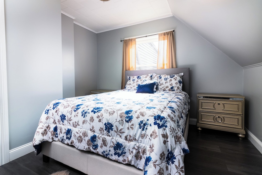 Double House Rental – 11Br Perfect For Big Groups