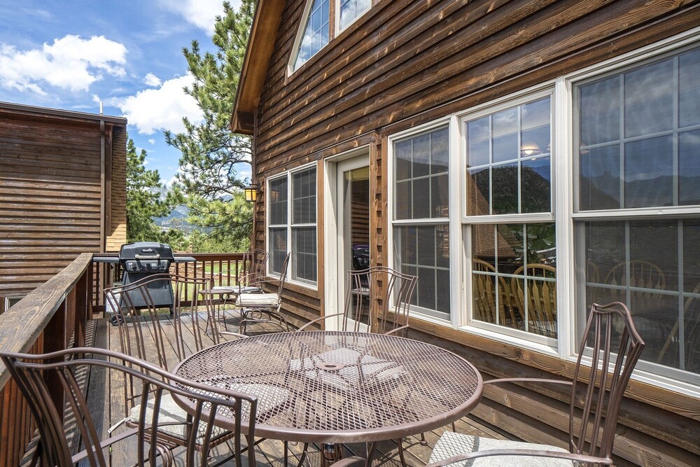 Solitude Condos - Estes Park CO