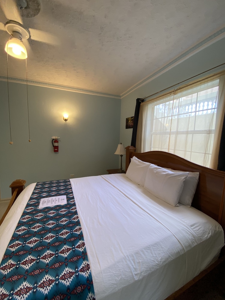 All Nations Guesthouse