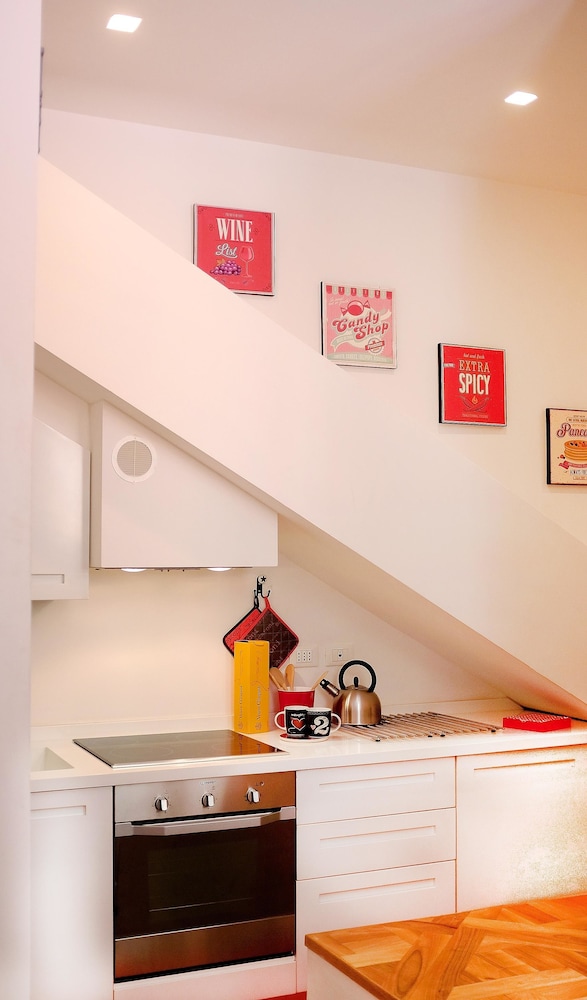 Navona Holidays House