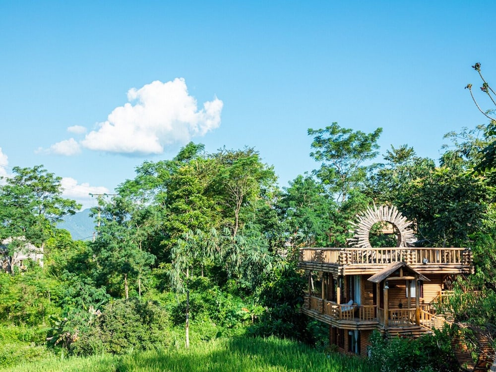 Pu Luong Jungle Lodge view 5