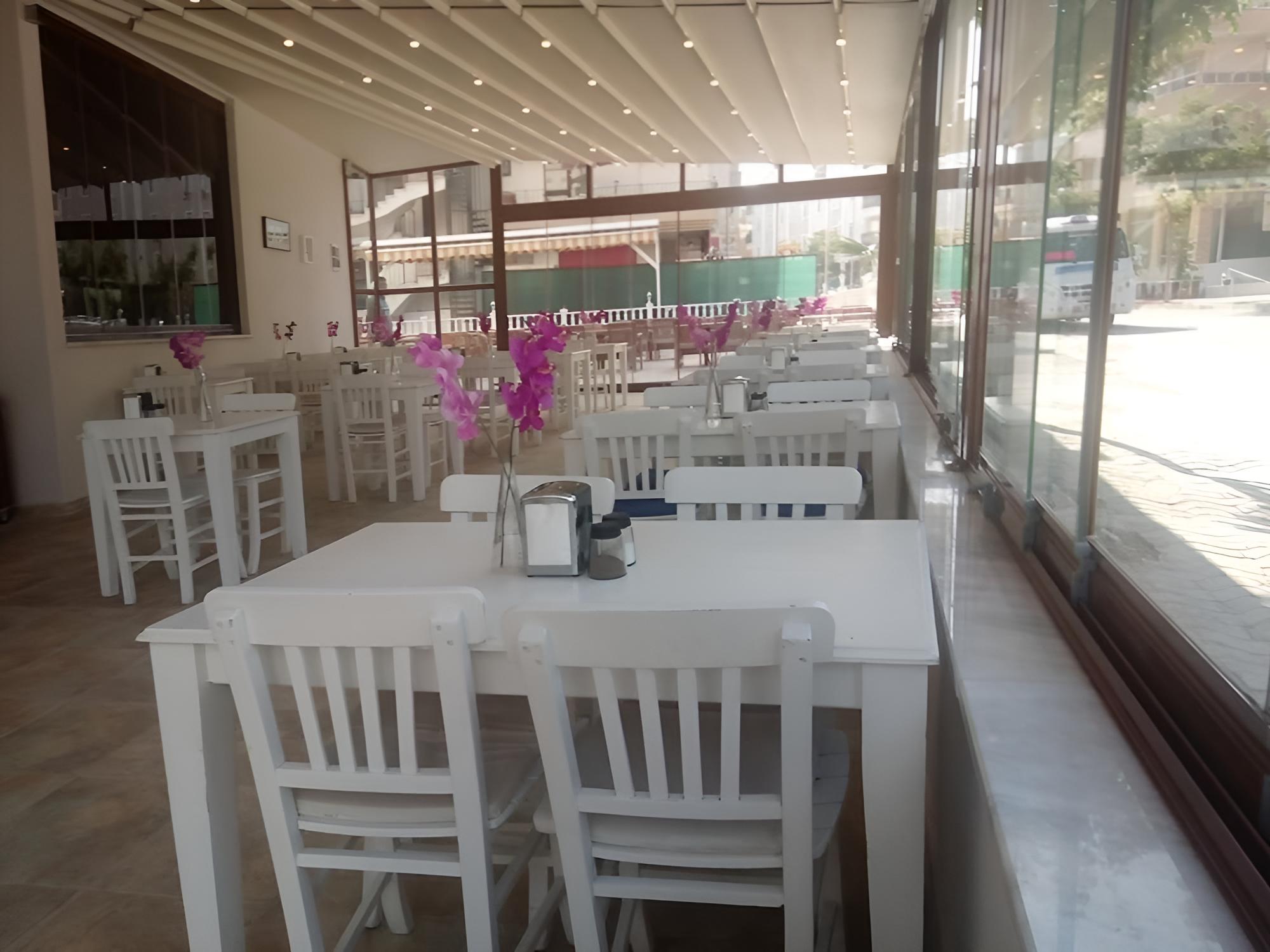 Mood Beach Hotel