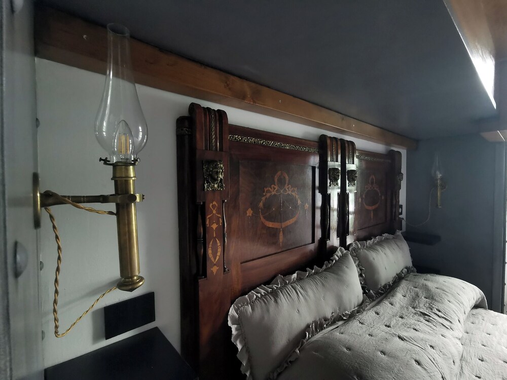 The Kraken Inn