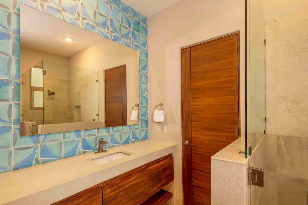 3BD Soleado Ocean Views Pool Resort Beach