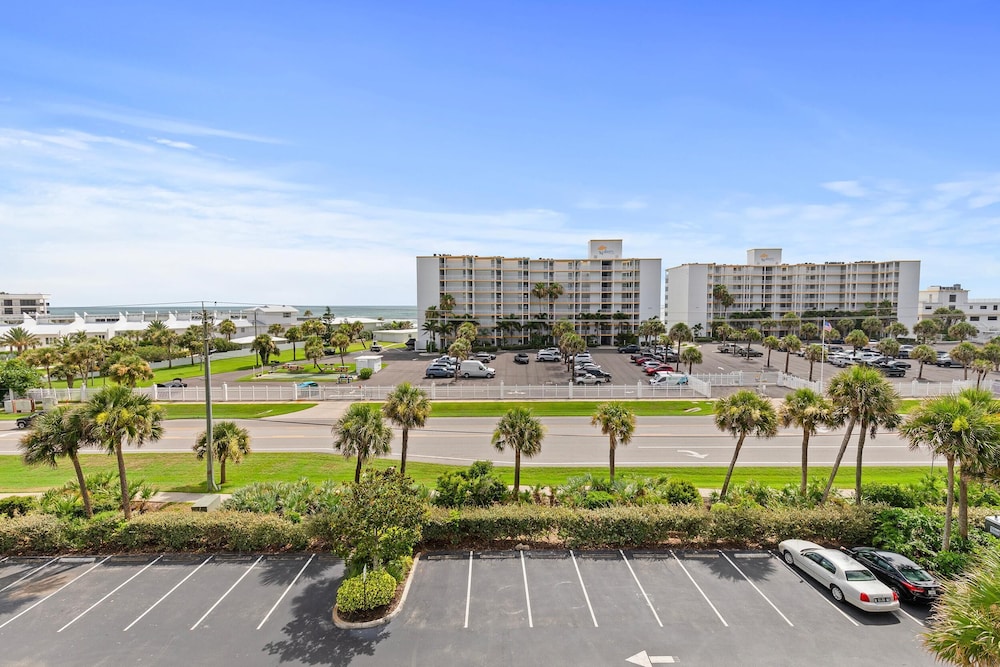 Oceanwalk 2-502