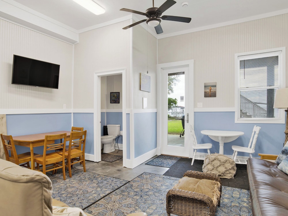 Bay Dream Believer by Southern Vacation Rentals